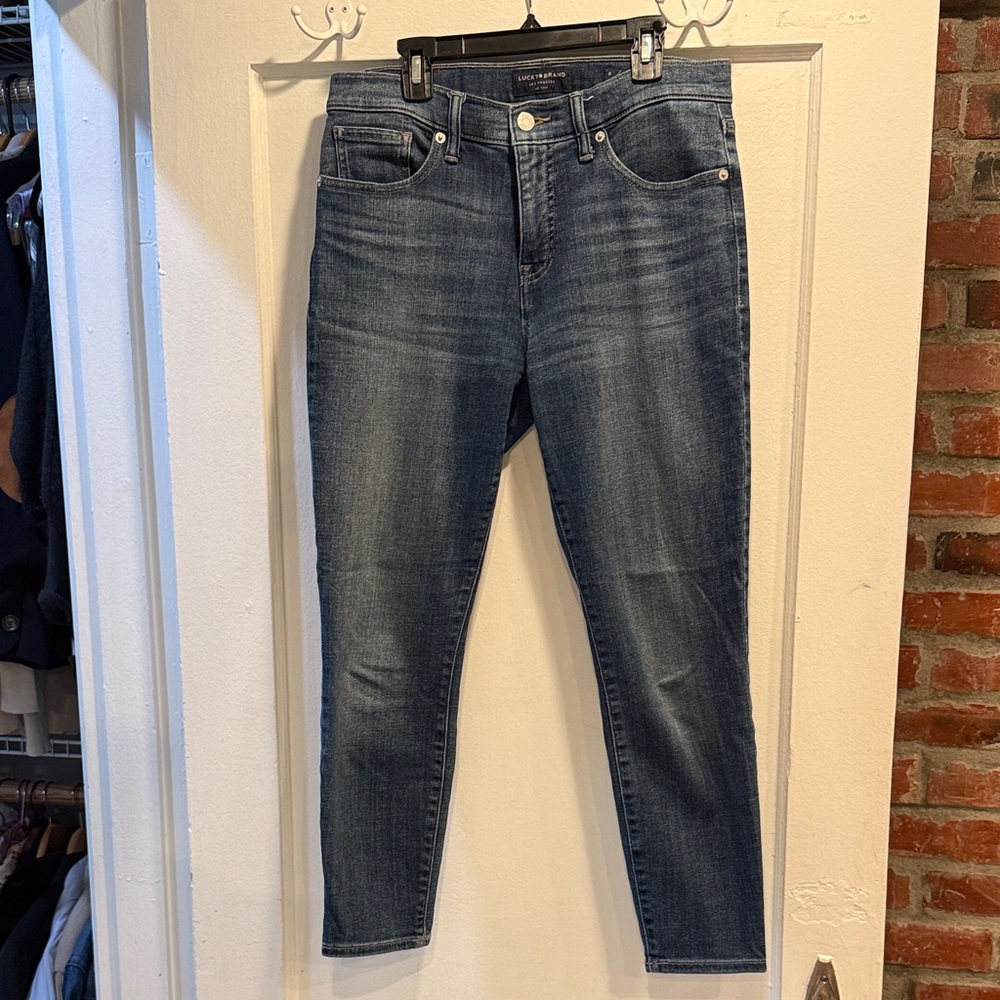 Lucky Brand mid rise crop Ava Dark Blue jeans